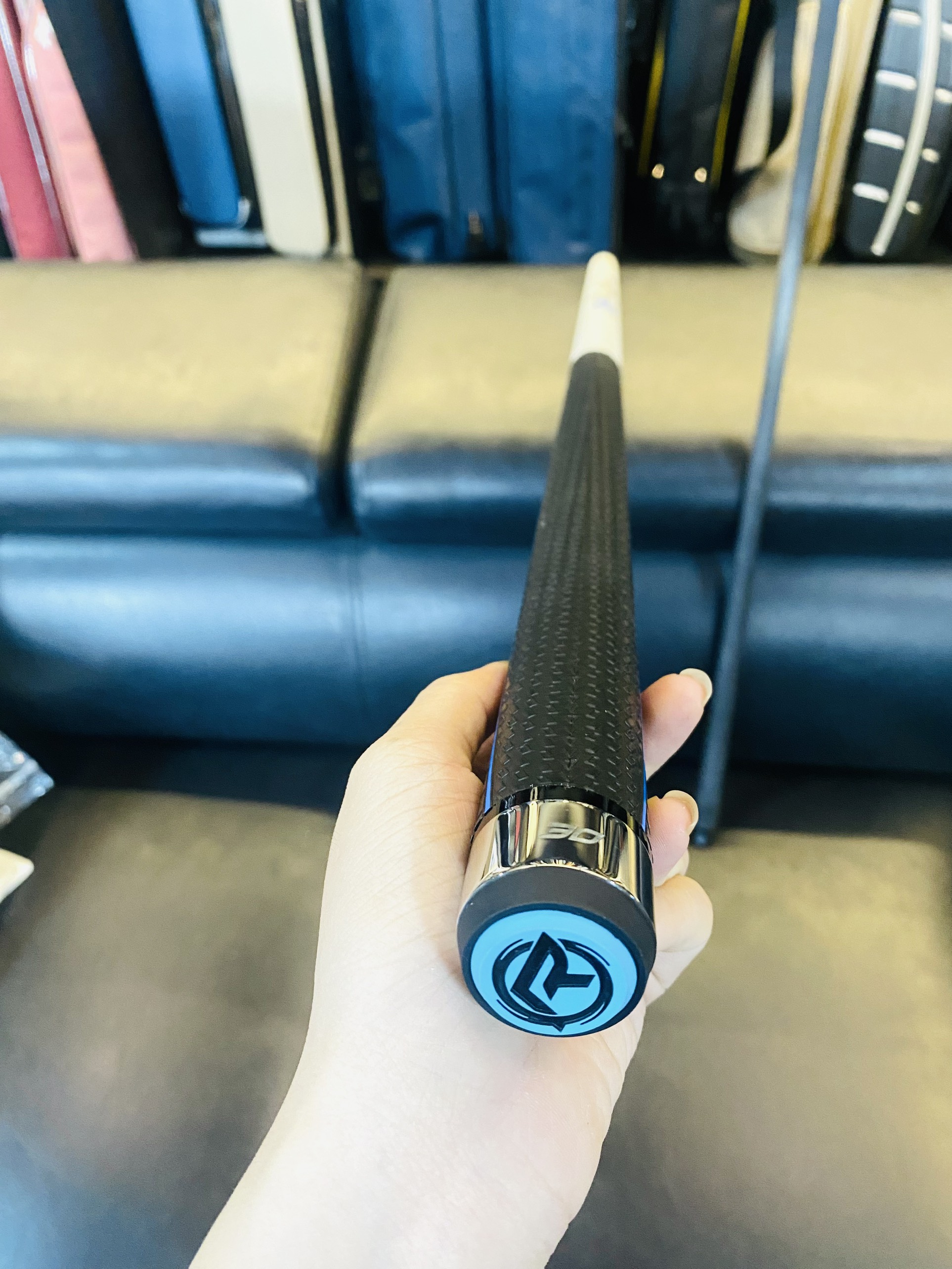 Phá BK Rush Trắng tay sport